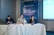 R25_7074.jpg