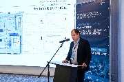 R25_6053.jpg