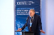 R25_4885.jpg