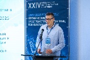 R25_6209.jpg